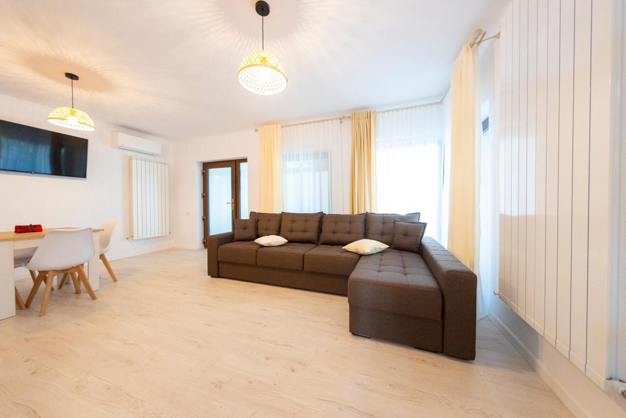 Casa Cu Nuc Alba Iulia Exterior foto